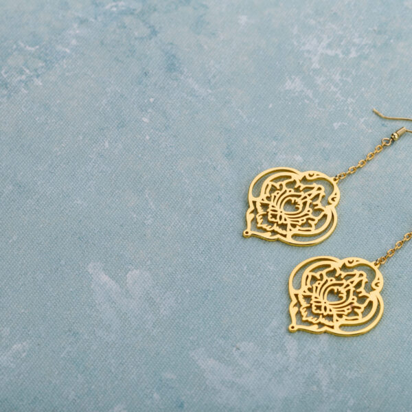 Bloomistry hook earings