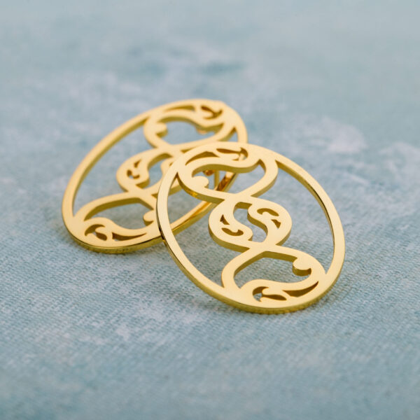 Butart studs earings